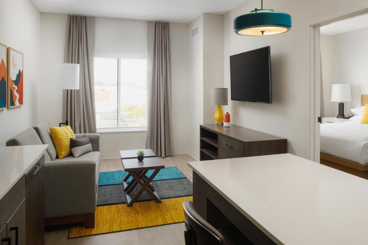 Waterwalk Extended Stay By Wyndham Phoenix N Happy Valley Екстер'єр фото