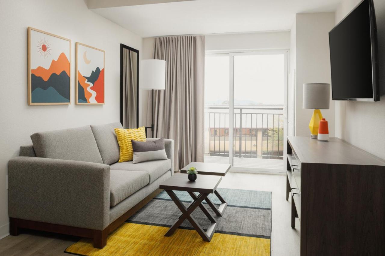 Waterwalk Extended Stay By Wyndham Phoenix N Happy Valley Екстер'єр фото